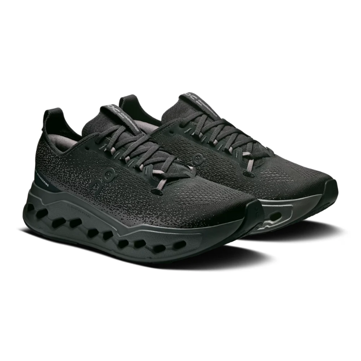 On Cloudsurfer Max Alloy Asphalt upper detail