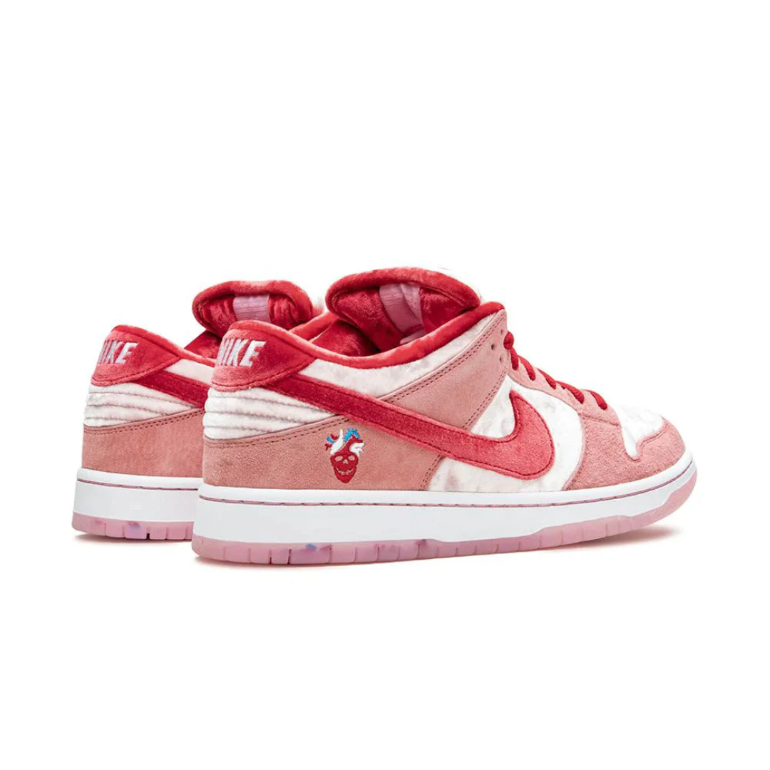 Nike Dunk Low Pro sneakers