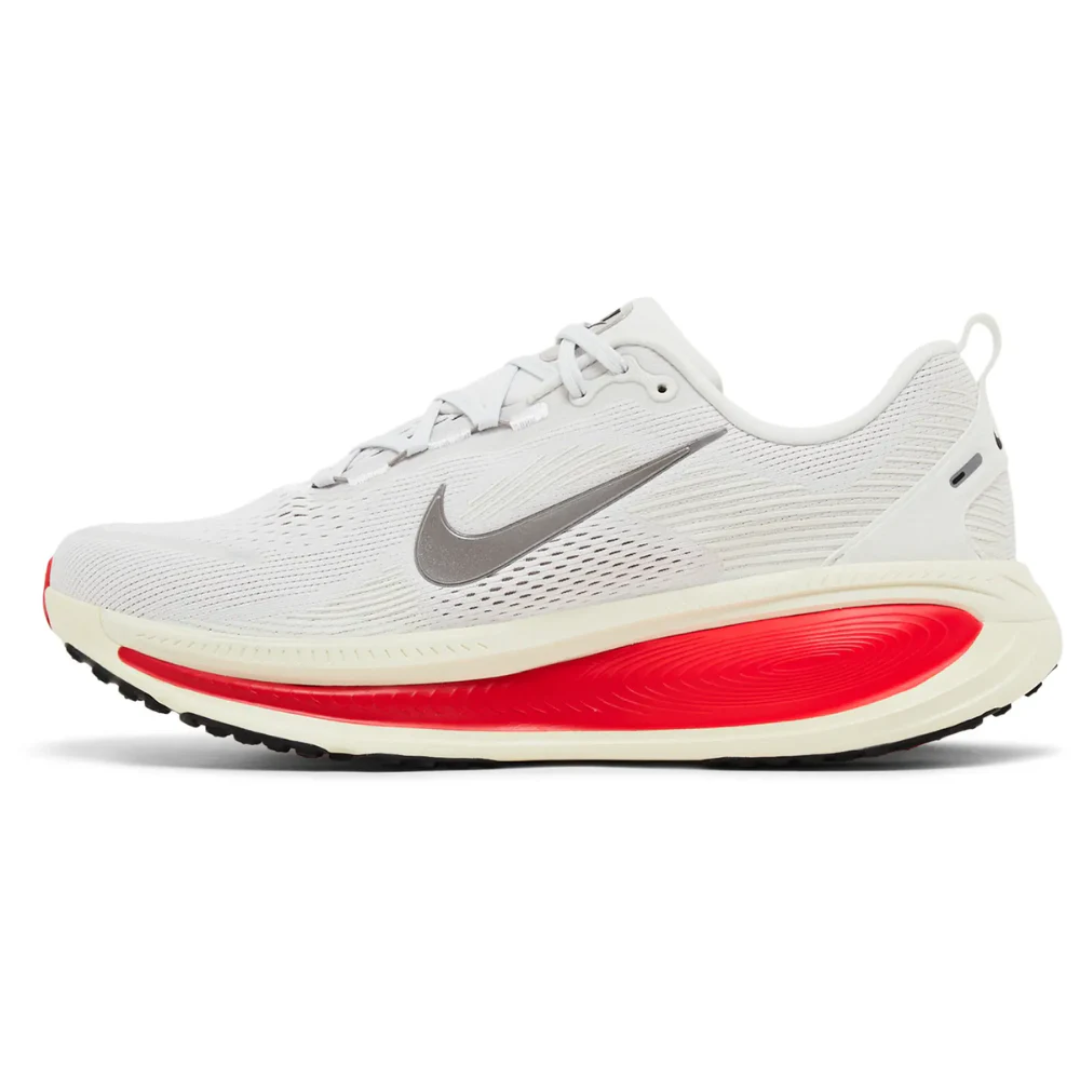 Nike Vomero 18 'Platinum Tint Siren Red'