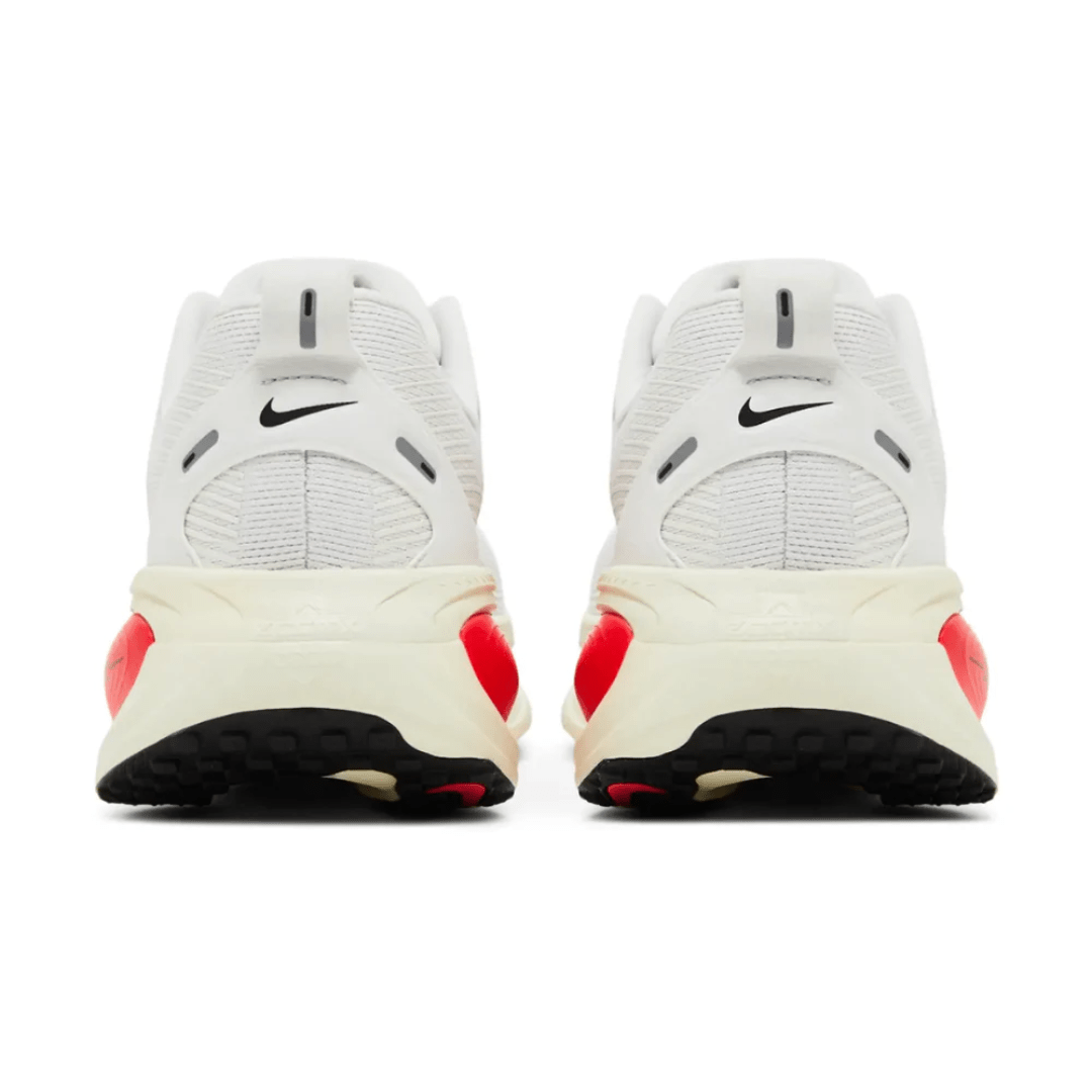 Nike Vomero 18 Platinum Tint Siren Red sneakers mesh upper