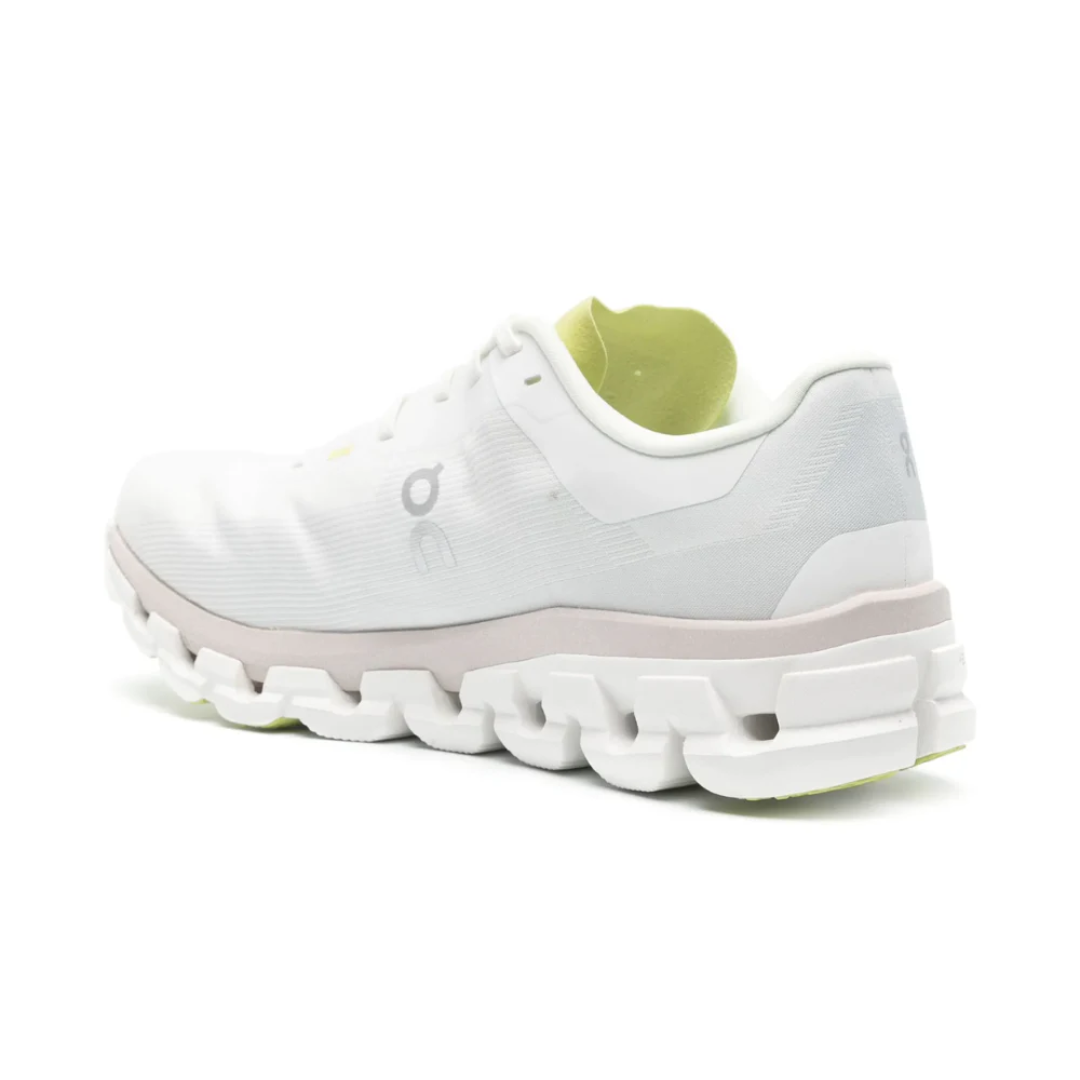On Running Cloudflow 4 "white/Sand Beige/Lime Green"