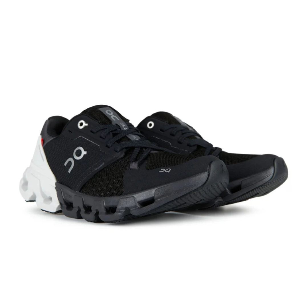 On Cloudflyer 4 'Black | White'