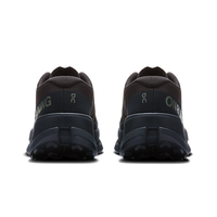 On Running Cloudultra 3 Black close-up detail