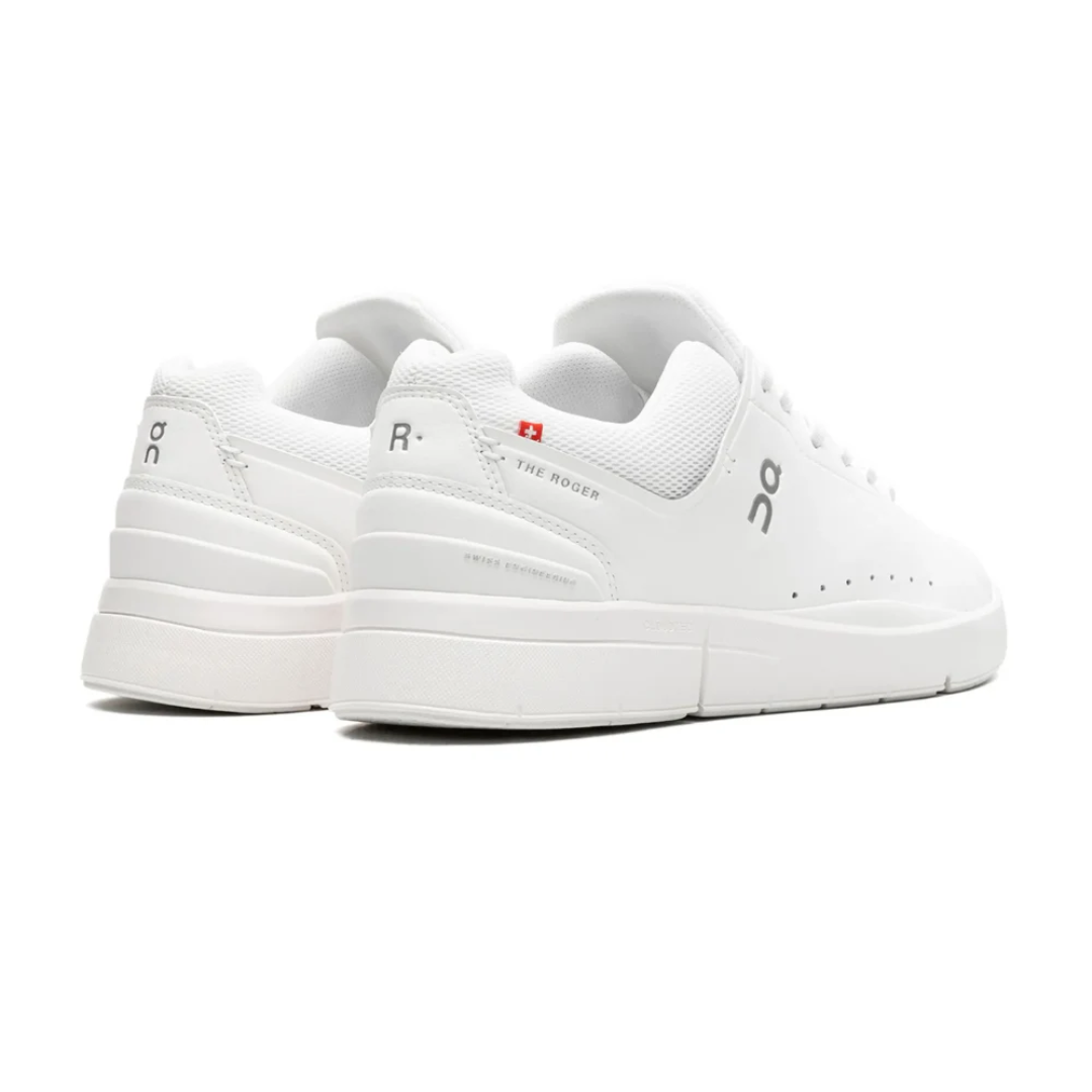 On Running The Roger Advantage 2 "White/Undyed"
