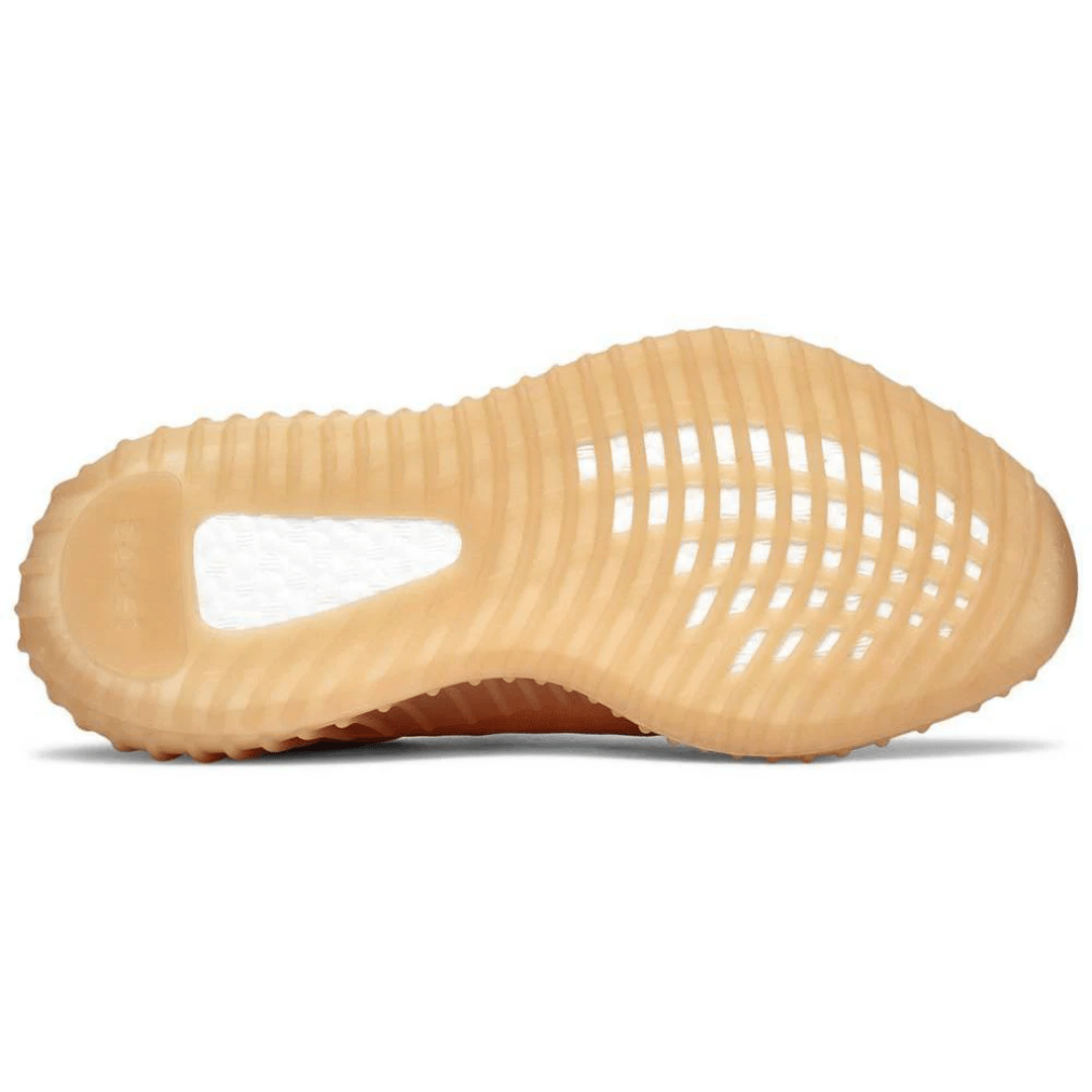 Yeezy Boost 350 V2 Mono Clay sneakers heel view