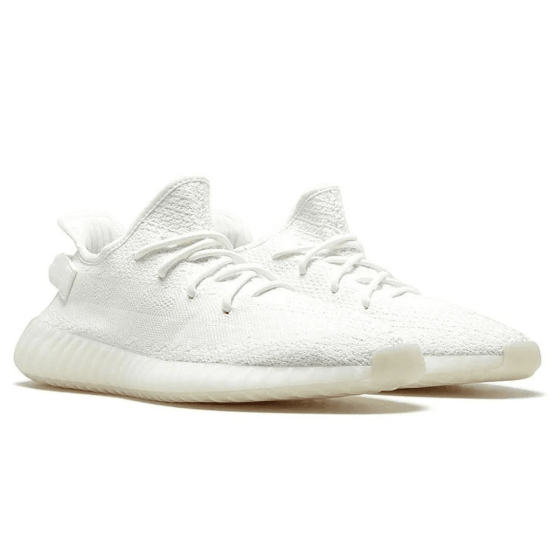 Yeezy Boost 350 V2 Triple White sneakers upper detail
