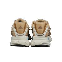 Core Black outsole and tread of adidas Jellyfish KH6729